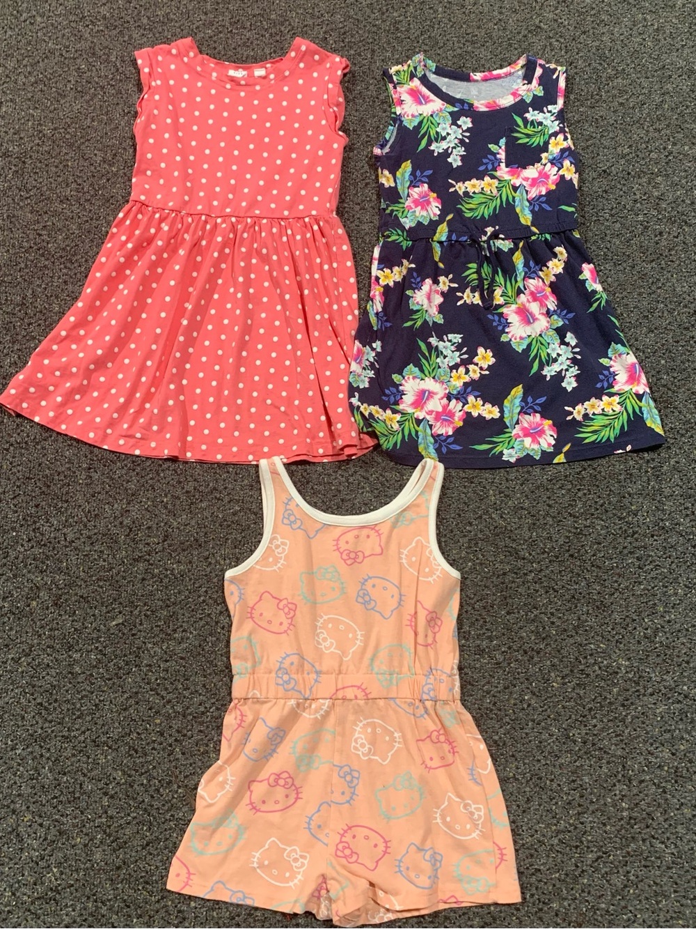 Bundle of 2 Gap Kids girls small (6/7) summer dresses and Hello Kitty romper